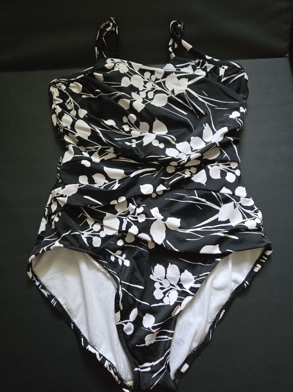 Croft & Barrow Black & White Floral One-Piece Swimsuit Size 14